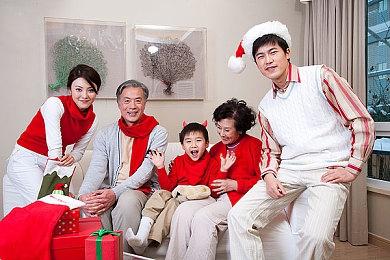 厂商请玩家不要将《福尔摩斯：第一章》看作3A游戏